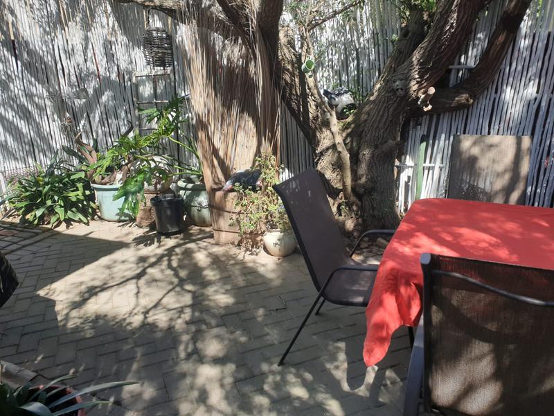 2 Bedroom Property for Sale in Gordons Bay Western Cape
